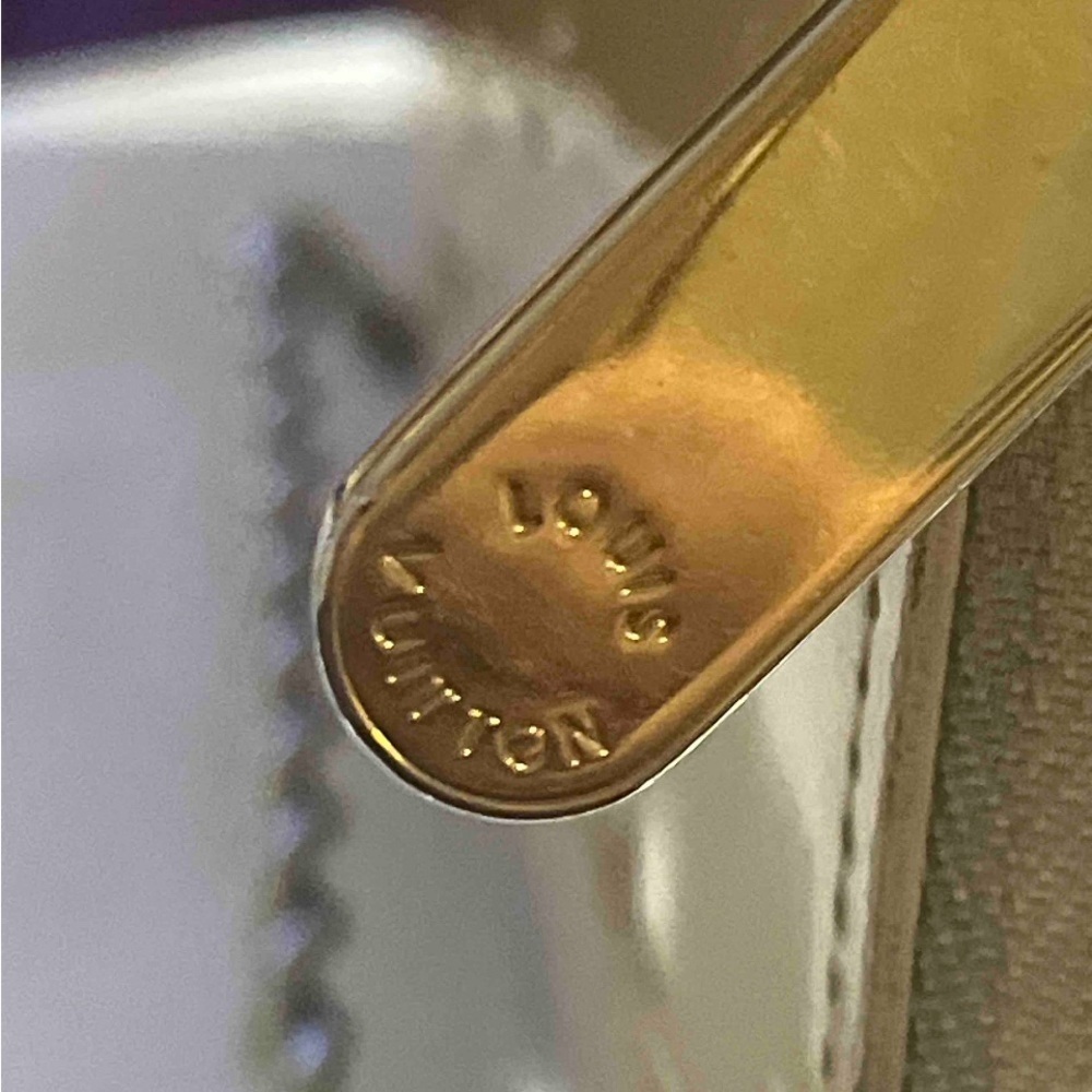 Louis Vuitton Gold Monogram Zippy Vernis Wallet SP4171; made in France - Picture 7 of 12